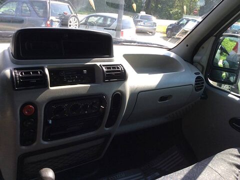 Master 2.5 dCi 115cv TVA RECUPERABLE 9158€ HORS TAXE 2001 occasion 52300 Vecqueville