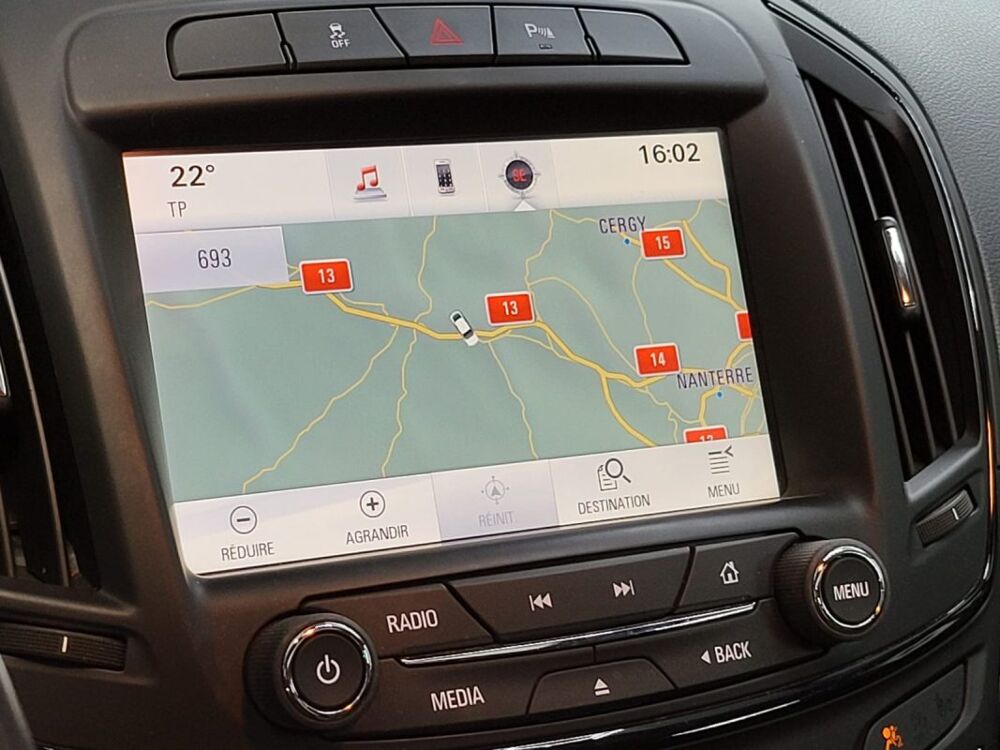 Insignia A Sports Tourer 2.0 CDTI 163 cv Cosmo Bo&icirc;te Auto 1&egrave;re Main 2014 occasion 78970 M&eacute;zi&egrave;res-sur-Seine