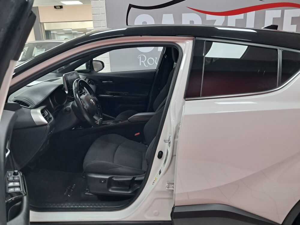 C-HR SUV 1.8 HYBRIDE 122 GRAPHIC 2019 occasion 94500 Champigny-sur-Marne