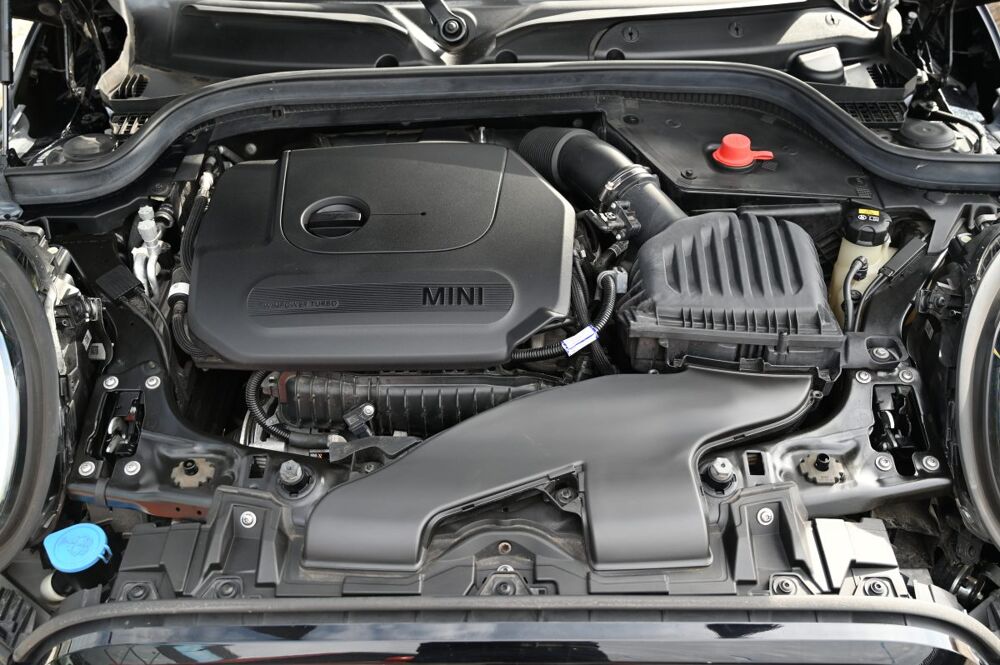 Cooper (2) F56 1.5 102 CV BUSINESS DESIGN 5 PORTES 2022 occasion 59136 Wavrin