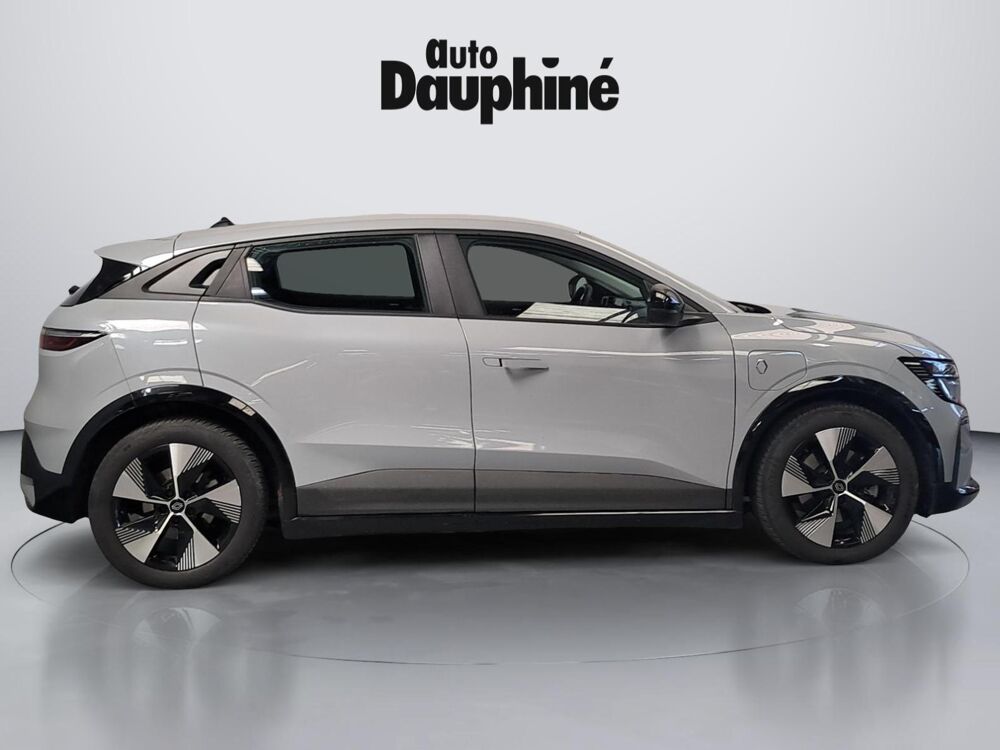 M&eacute;gane 2023 occasion 38130 &Eacute;chirolles