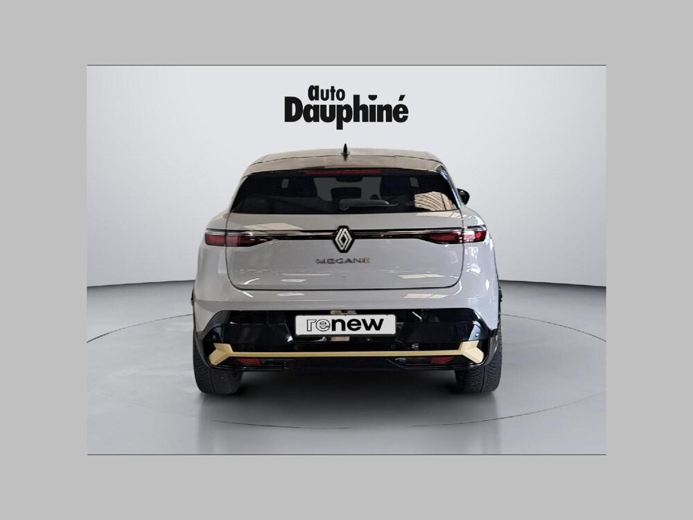 M&eacute;gane 2023 occasion 38130 &Eacute;chirolles