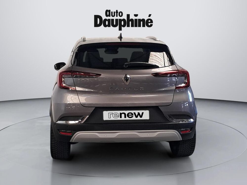 Captur 2022 occasion 38130 &Eacute;chirolles