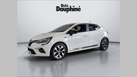 Annonce voiture Renault Clio IV 13990 €