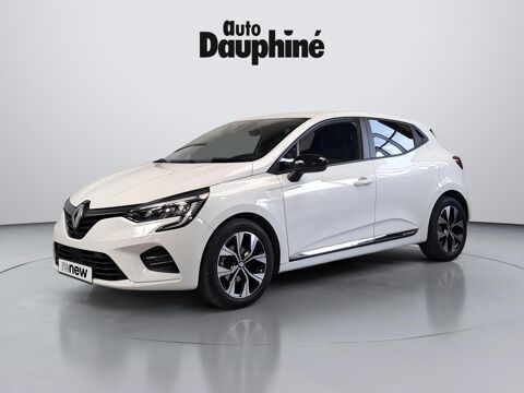 Annonce voiture Renault Clio IV 15990 €