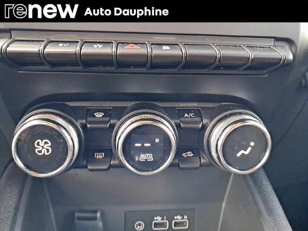 Captur 2023 occasion 38130 &Eacute;chirolles