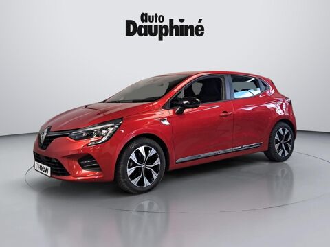 Annonce voiture Renault Clio IV 15990 €