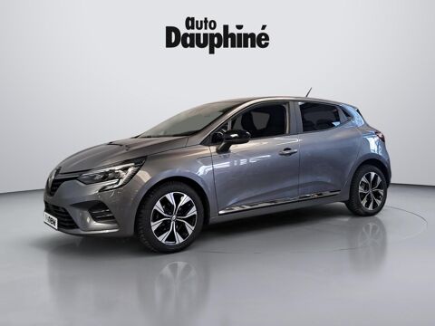 Annonce voiture Renault Clio IV 14590 €
