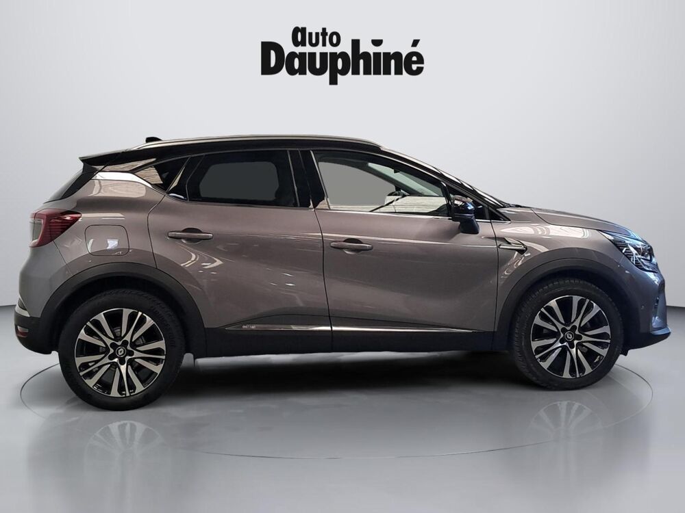 Captur 2022 occasion 38130 &Eacute;chirolles