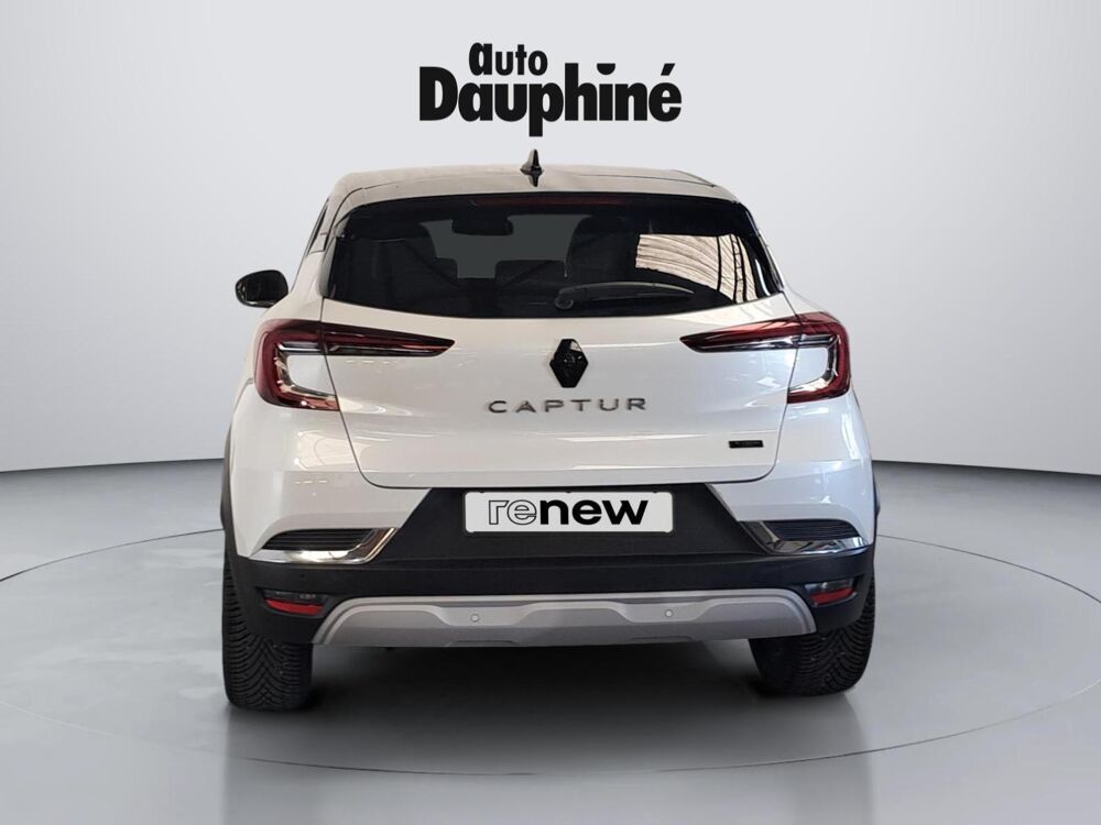 Captur 2023 occasion 38130 &Eacute;chirolles