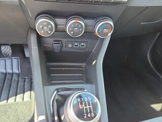 Clio IV 2025 occasion 38130 &Eacute;chirolles