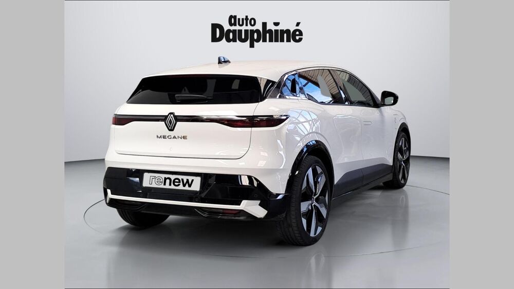 M&eacute;gane 2022 occasion 38130 &Eacute;chirolles