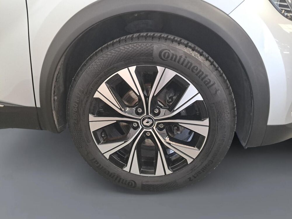 Captur 2023 occasion 38130 &Eacute;chirolles