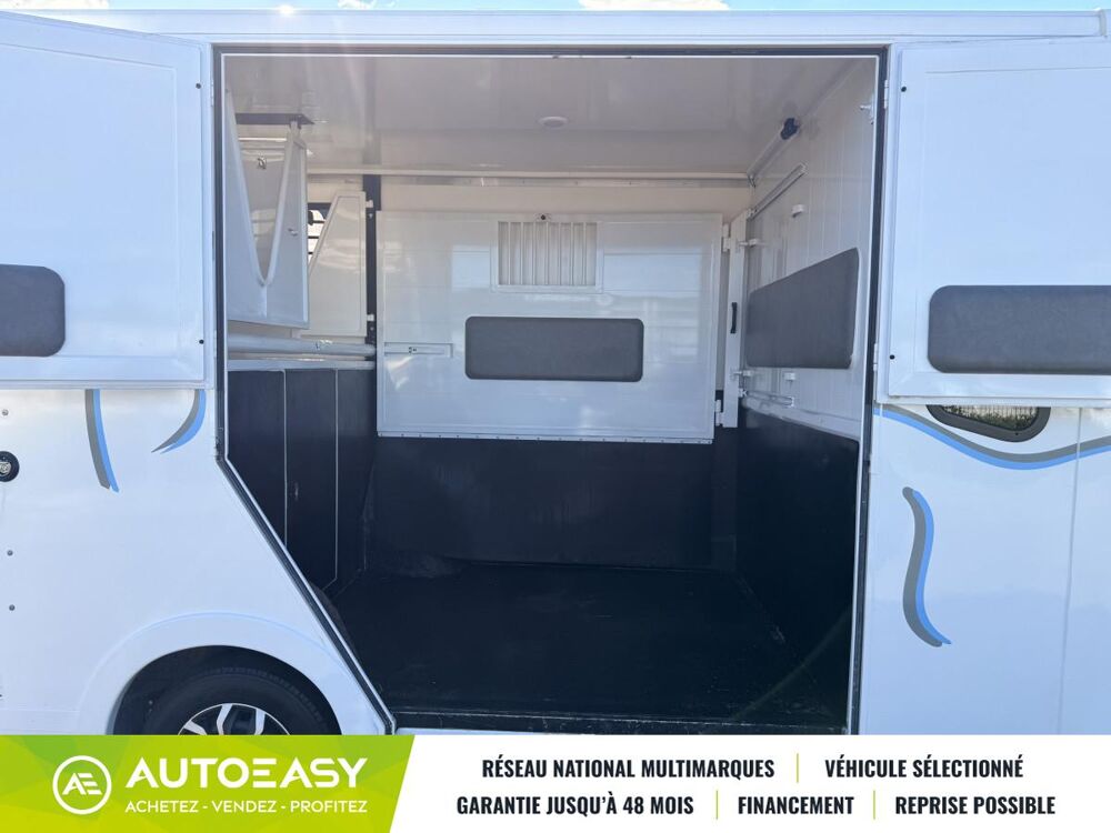 Master CAMION CHEVAUX / CAISSE CHEVAUX VANS ROUSSEL / L3H2 / 2.3 DC 2021 occasion 42120 LE COTEAU