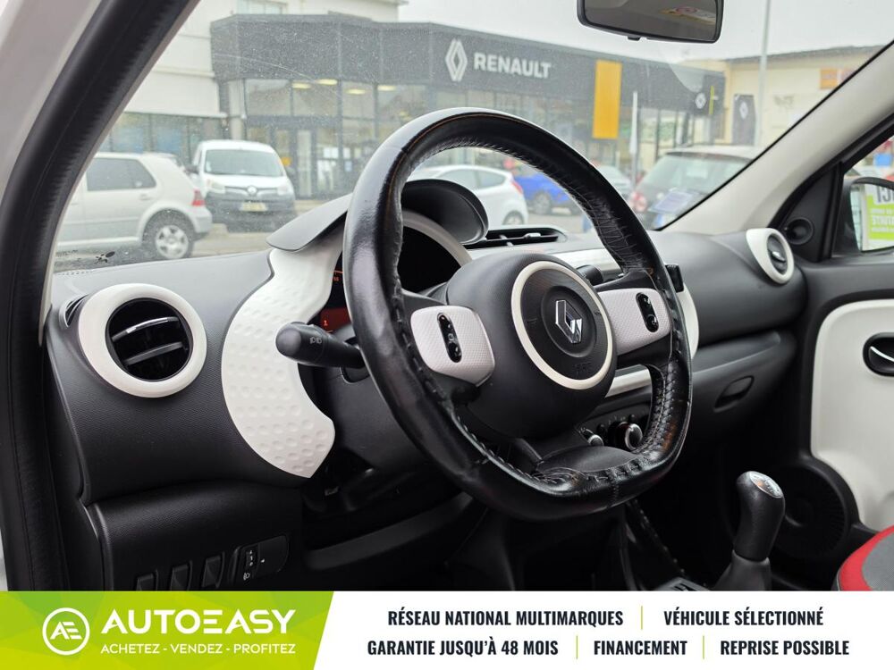 Twingo 1.0 SCe 70 ch Stop&Start Zen eco&sup2; 2015 occasion 91700 Sainte-Genevi&egrave;ve des Bois