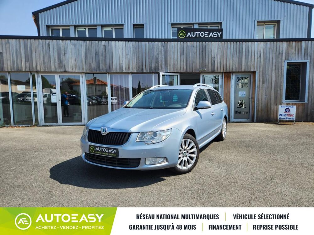Superb II Combi 1.6 TDi 16V DPF 105 cv 2011 occasion 79000 NIORT