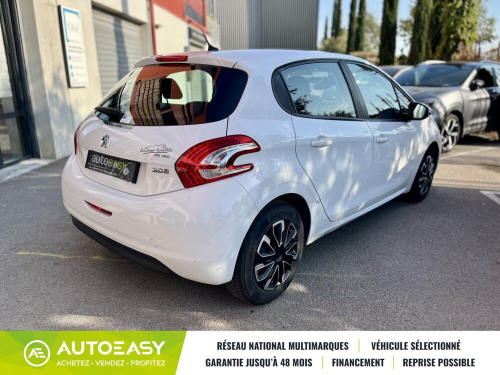 208 1.0 68cv 5P / Clim / GPS / Petit prix / 124000km / 2014 2014 occasion 13290 Aix-en-Provence