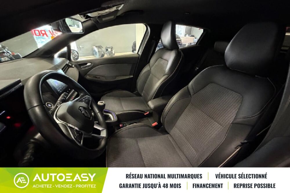 Captur RENAULT CLIO V NOUVELLE Clio TCe 90 Techno 2024 occasion 38150 CHANAS