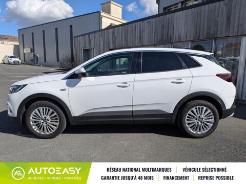 Grandland x 1.2 i Turbo 130 INNOVATION / 1ERE MAIN / GARANTIE 12 MOIS 2018 occasion 79000 NIORT