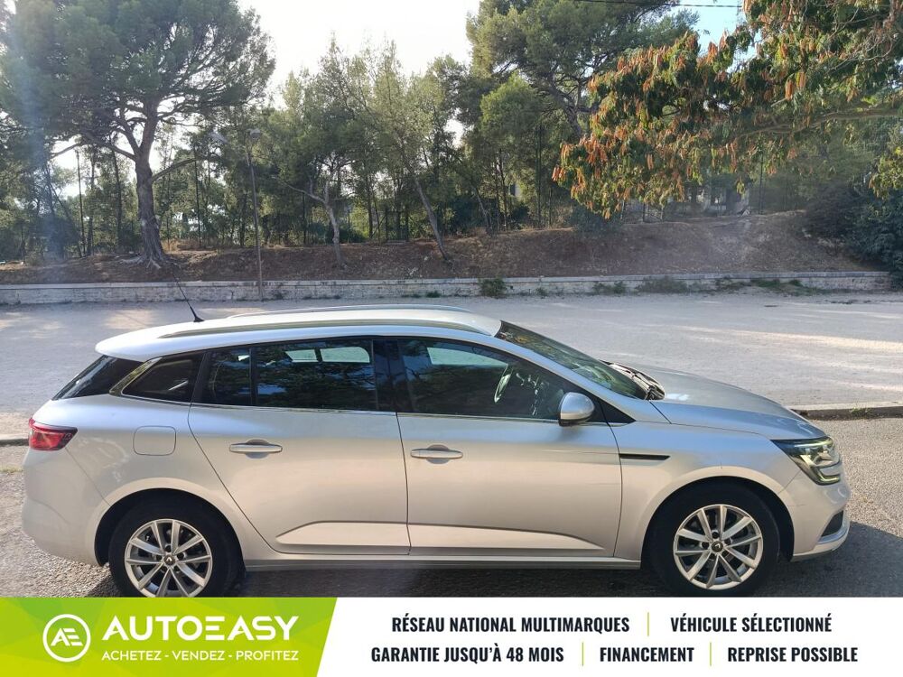 M&eacute;gane IV 1.2 TCe 100 ch ZEN - Radars - Camera - Suivi Complet Rena 2016 occasion 83000 Toulon