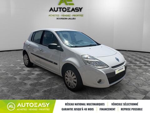 Clio III / 1.5 DCI / 75 CH / CLIM / DISTRIB FAIT 2023 2011 occasion 38300 Bourgoin-Jallieu