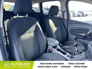 C-max 1.0i 16V EcoBoost 125 cv TITANIUM / Distribution ok 2014 occasion 03000 Avermes