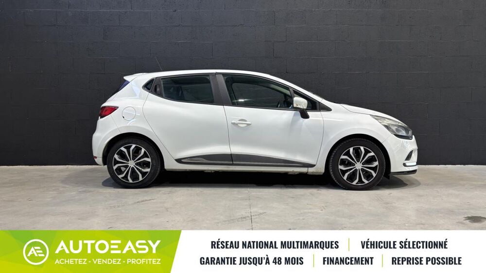 Clio 1.5 dCi 90 ch Intens 5 portes / Radar de recul 2017 occasion 29850 GOUESNOU