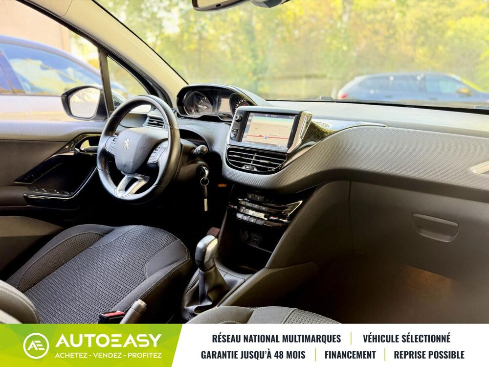 208 1.2 THP Allure 110 cv / 35 500 km / FULL Entretien PEUGEOT / 2016 occasion 34430 Saint-Jean-de-Vedas