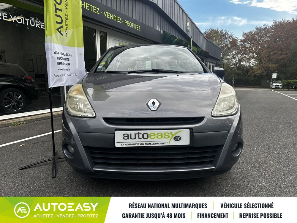 Clio III 1.5 Dci 75ch Expression 1&egrave;re main / Climatisation 2011 occasion 44470 Carquefou