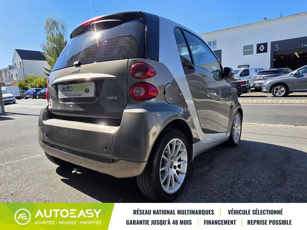 ForTwo Fortwo - Coup&eacute; (451) 1.0 i 12V MHD 71 cv 2011 occasion 91700 Sainte-Genevi&egrave;ve des Bois