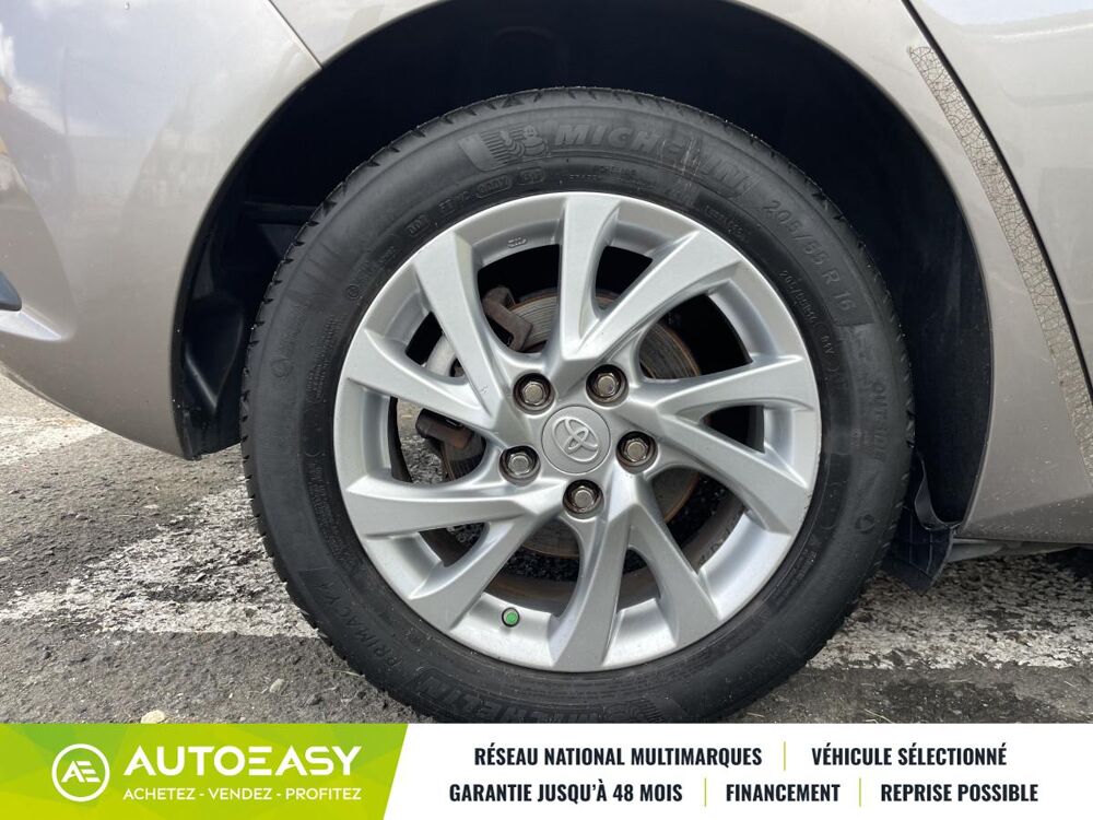 Auris Phase 2 Hatchback 1.8 VVT-i HSD 16V CVT Hybride 136cv Bo&icirc;te 2016 occasion 97122 Baie-Mahault