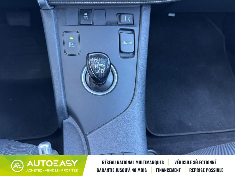 Auris Phase 2 1.8 VVT-i HSD CVT 136CV DESIGN 2016 occasion 56000 Vannes