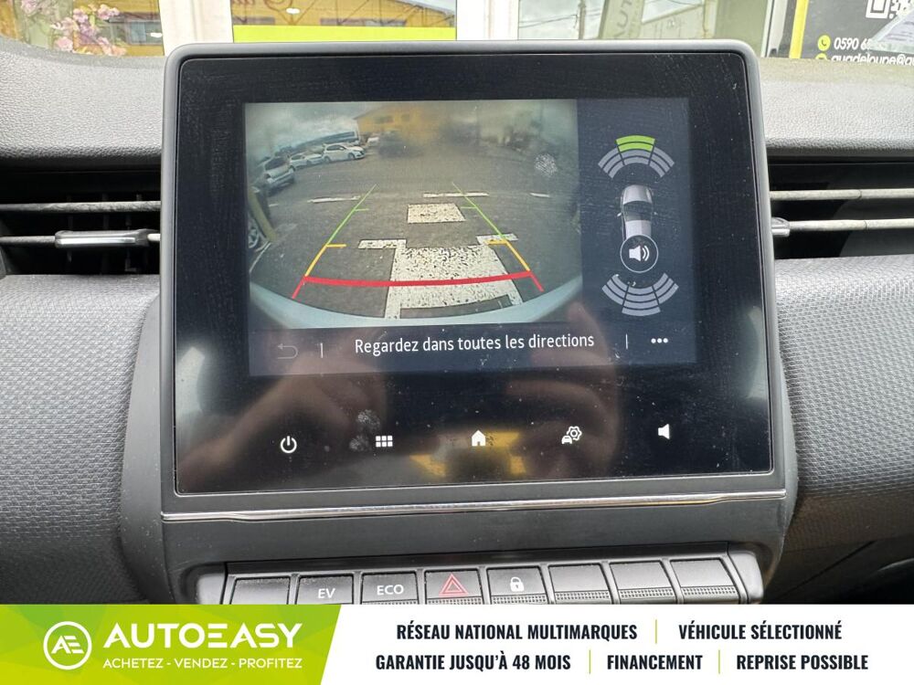 Clio 1.6 E-Tech hybride 140ch Business// Bo&icirc;te Automatique 2021 occasion 97122 Baie-Mahault