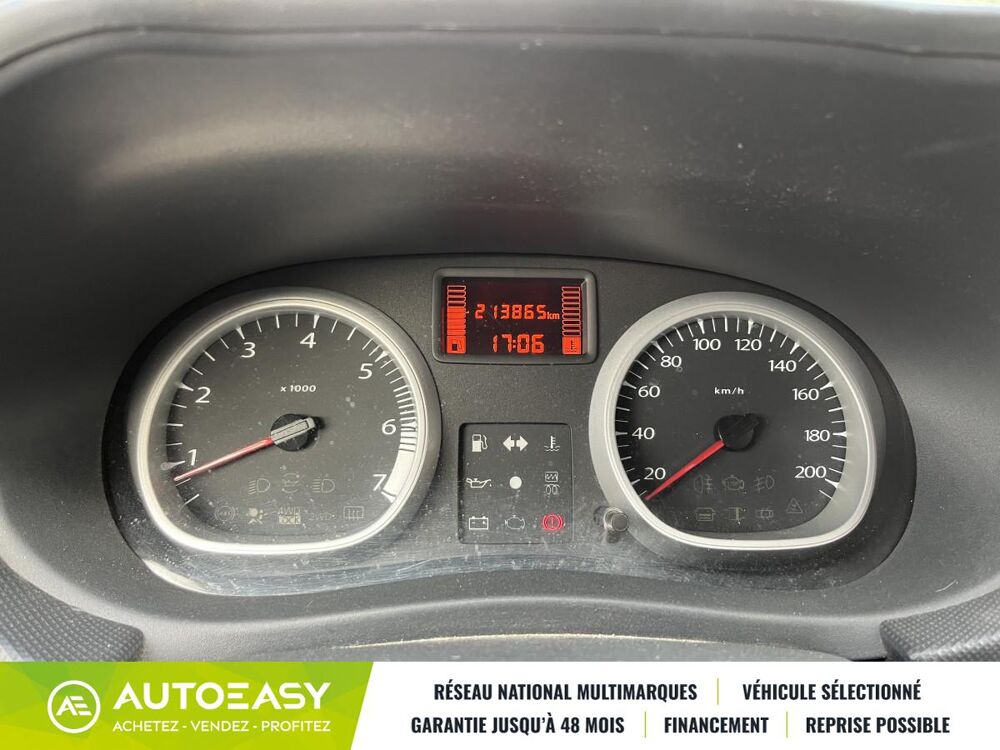 Duster 1.5 dCi 110 ch FAP Laur&eacute;ate 4X2 2013 occasion 84260 Sarrians