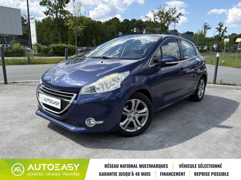 Peugeot 208 1.6 VTI 120 cv Allure * Chaine de Distri
