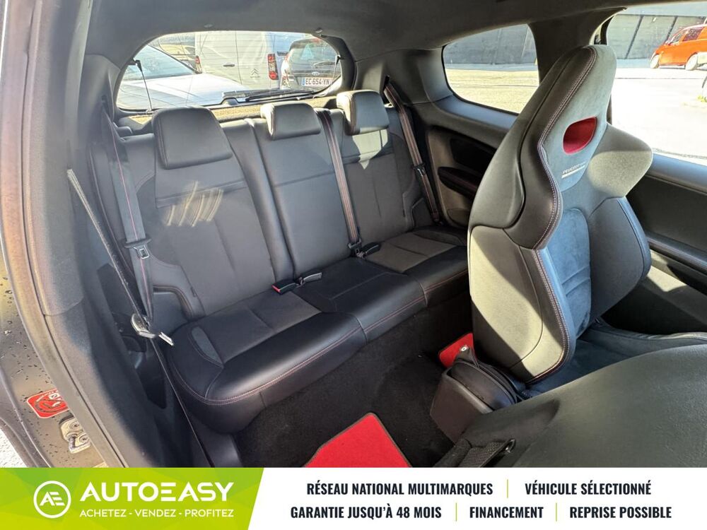 208 GTI 200 CV BY SPORT bi couleur 2016 occasion 73200 Albertville
