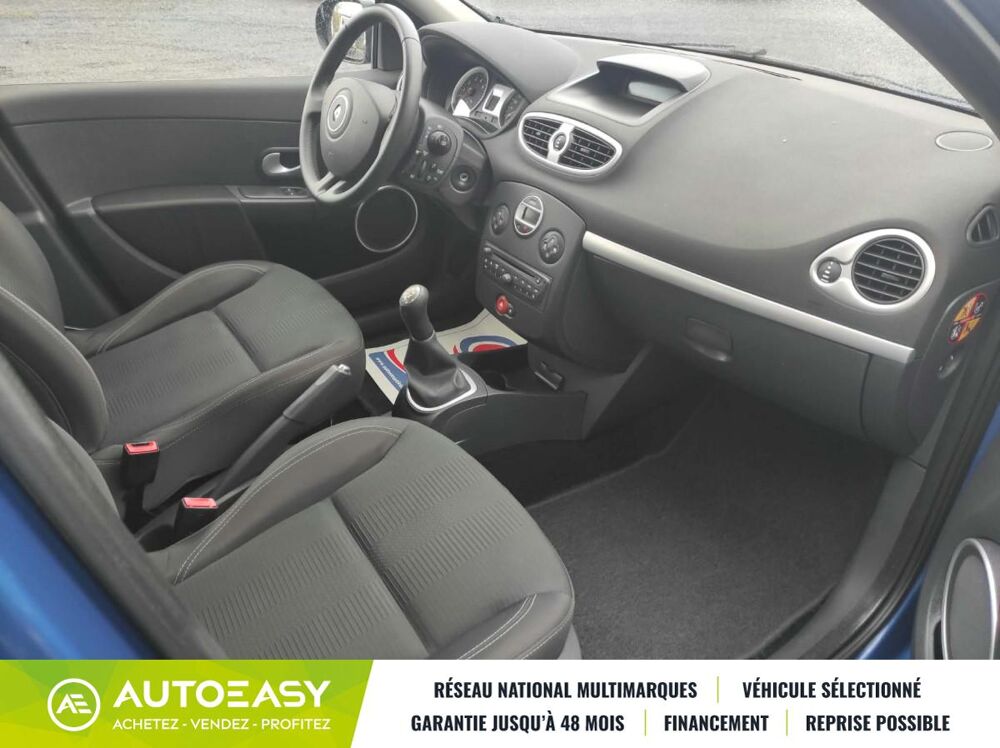 Clio III 1.2 16V 75 CH DYNAMIQUE CLIM AUTO TBE CT OK 2011 occasion 08440 Vivier au Court