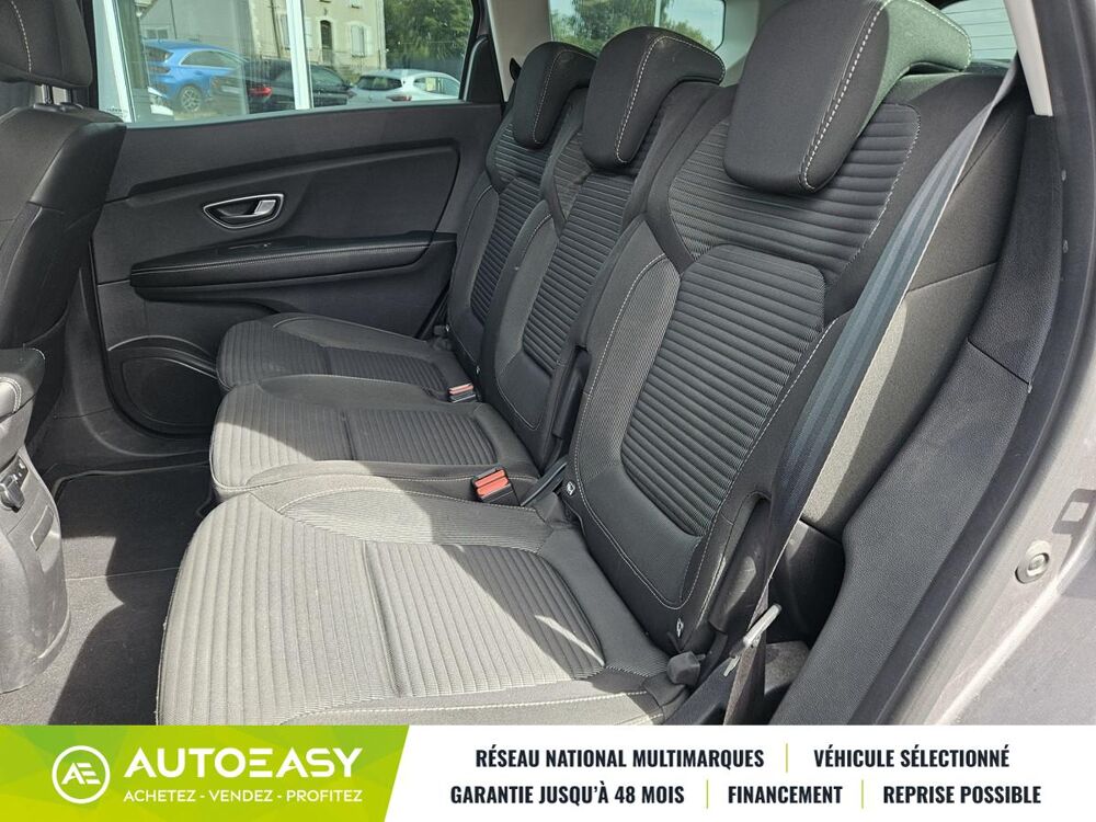 Grand scenic IV IV 1.7 BLUE DCI 120 BVR BUSINESS 7 PLACES 2021 occasion 15130 Lafeuillade-en-V&eacute;zie