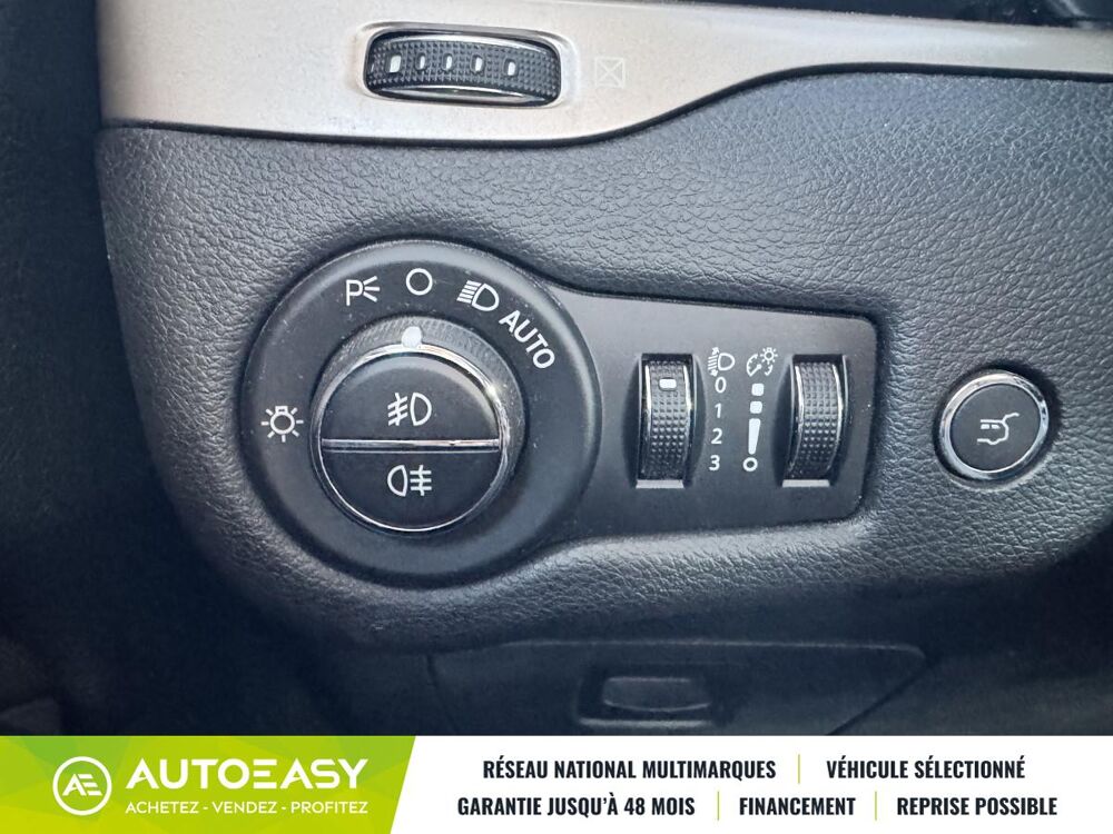 Cherokee 2.0 MultiJet 140 4x4 Longitude Business 2015 occasion 73200 Albertville