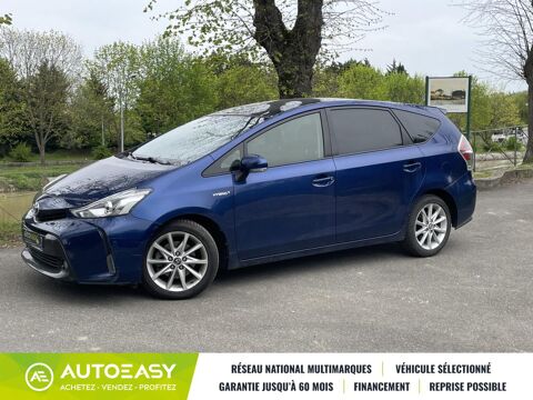 Toyota Prius 1.8 16V VWT LOUNGE 136 7 PLACES ENTRETIEN TOYOTA 2015 occasion Bougival 78380