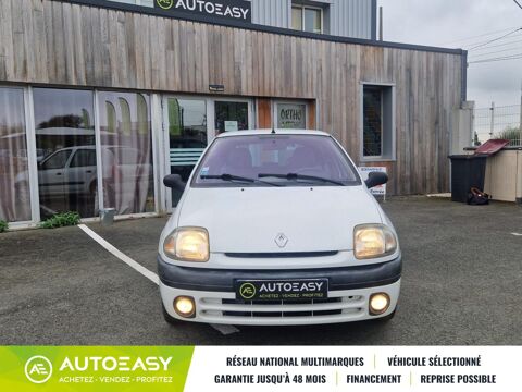 Renault clio II 5 Portes 1.2 i 60 / BON ETAT / ENTRET