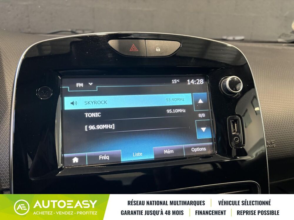 Clio 1.5 dCi 90 ch Intens 5 portes / Radar de recul 2017 occasion 29850 GOUESNOU