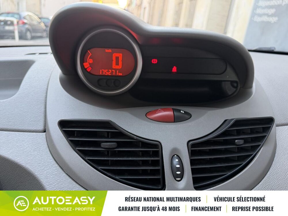 Twingo 1.2 i 16V LEV 75 cv / clim / origine France 3em main / DISTR 2008 occasion 13008 Marseille