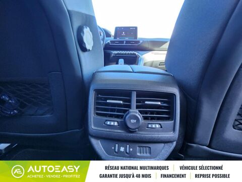 5008 II 1.5 130 / FINITION ALLURE / TRES BON &Eacute;TAT / ENTRETIEN SU 2019 occasion 79000 NIORT