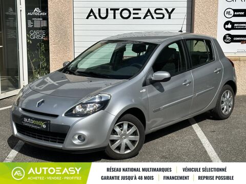 Renault clio 1.2 16v 100 ch TomTom 5 portes / 1ERE MA