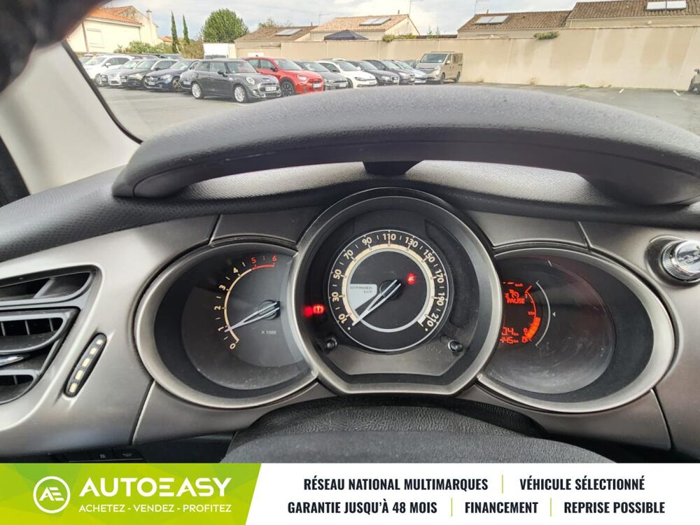 C3 1.6 BlueHDi 100/ CONFORT BUSINESS / GARANTIE 12 MOIS 2016 occasion 79000 NIORT