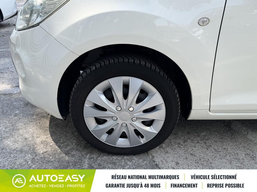 Ka 1.2 69 Titanium / 1&egrave;re Main / Distribution OK / Climatisatio 2016 occasion 13330 P&eacute;lissanne