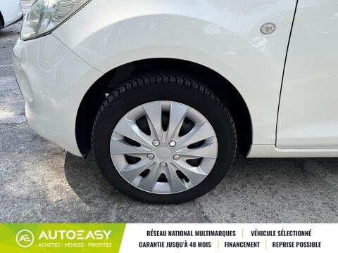 Ka 1.2 69 Titanium / 1&egrave;re Main / Distribution OK / Climatisatio 2016 occasion 13330 P&eacute;lissanne