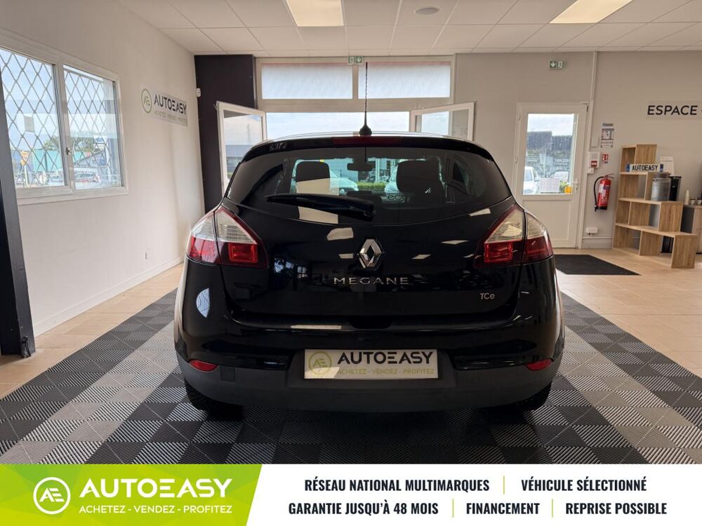 M&eacute;gane III PHASE 3 HATCHBACK 1.2 TCE 115 / LIMITED / 1ERE MAIN 2015 occasion 42120 LE COTEAU