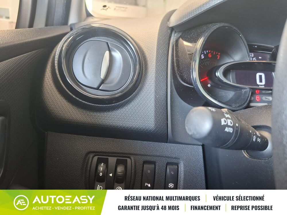 Clio 0.9 TCE 90 GENERATION / ENTRETIEN A JOUR 2020 occasion 34770 Gigean